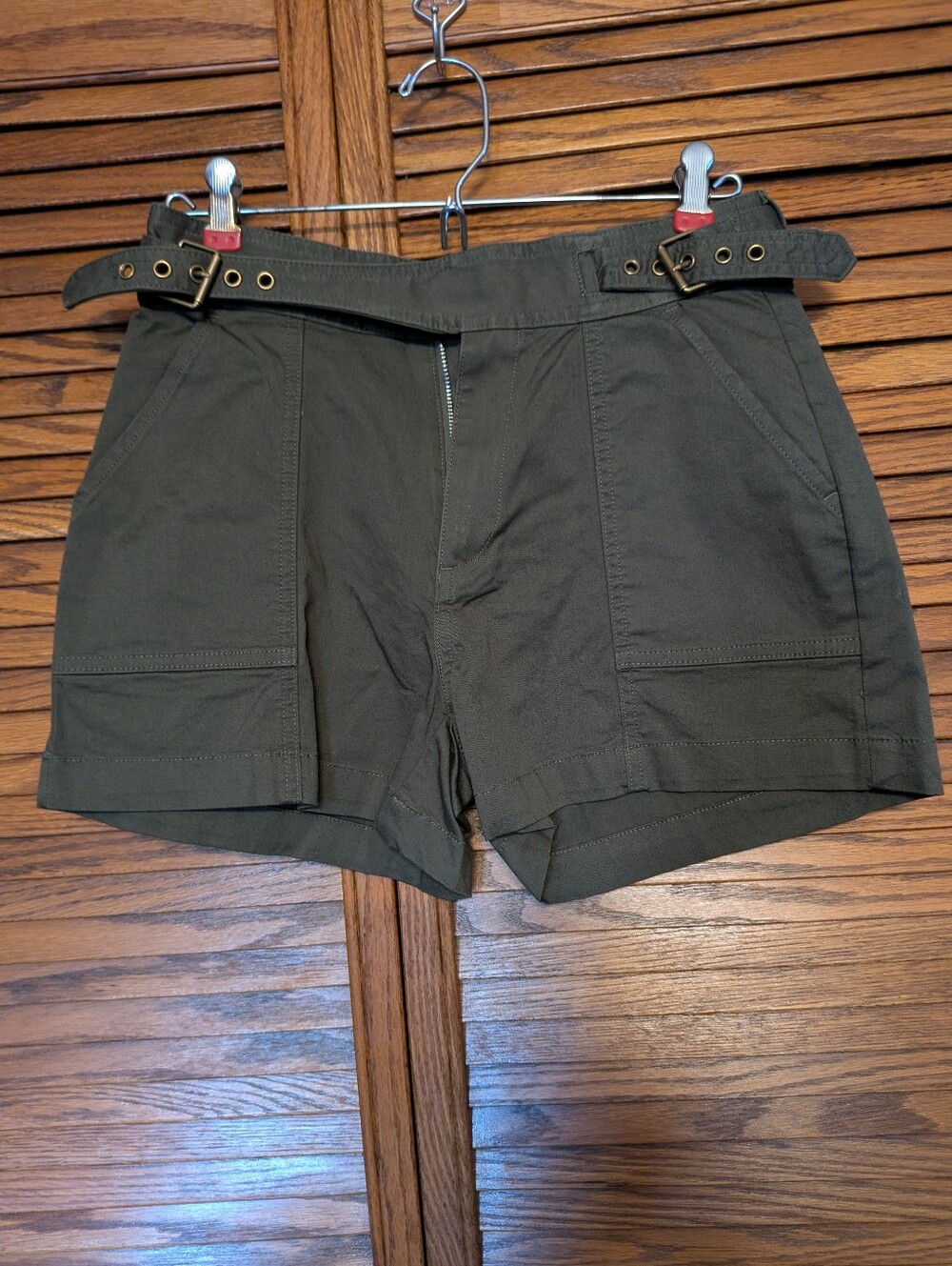 Outerknown NWT Woman's Shorts Olive Green Sizes‎ 0 & 2